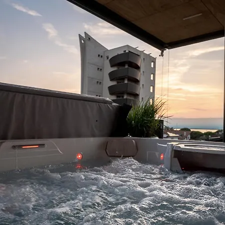 Sunset Sea View Spa * リニャーノ・サッビアドーロ